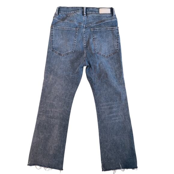 Express Cropped Flare Hi Rise Jeans Wmn's Sz 4 Frayed Stonewashed Stretch Denim - Picture 5 of 16